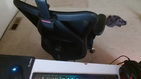 Snapshot of regular03 chatting on October 11, 8:29 am regular03 online show from October 11, 8:29 am