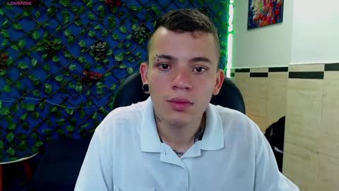 R E N E  online show from January 16, 4:07 am