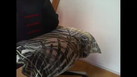 ressux9 online show from November 6, 1:25 pm