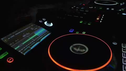 GearPorn online show from February 28, 1:05 am