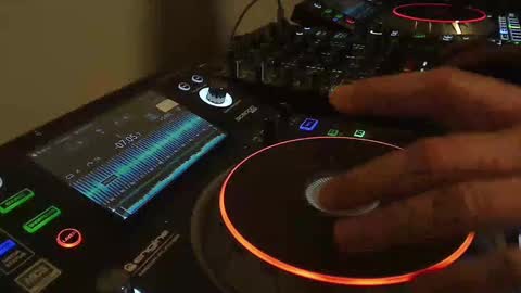 GearPorn online show from January 11, 9:15 am