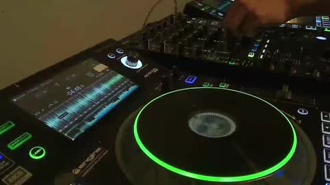 GearPorn online show from December 16, 11:39 pm