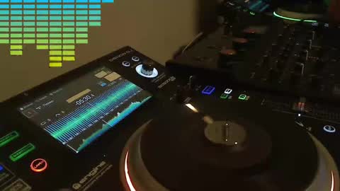 GearPorn online show from November 12, 1:00 am