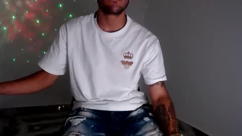 juan online show from April 16, 1:38 am