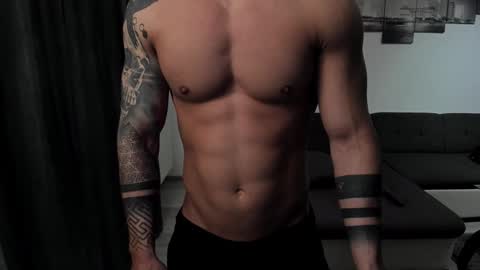 RichardDarell online show from December 3, 6:03 am