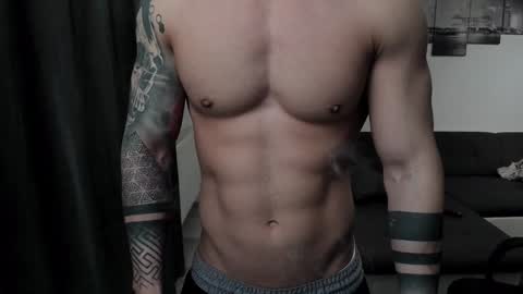 RichardDarell online show from February 3, 5:51 am