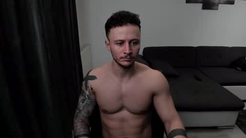 RichardDarell online show from February 10, 5:36 am