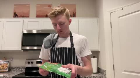 Snapshot of richiewest chatting on February 25, 12:25 am Richie online show from February 25, 12:25 am