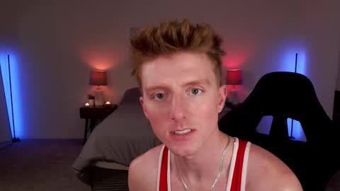 Snapshot of richiewest chatting on November 1, 1:31 am Richie online show from November 1, 1:31 am