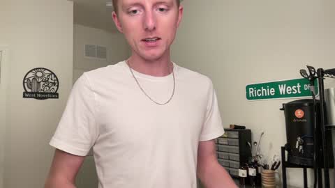 Snapshot of richiewest chatting on February 5, 12:10 am Richie online show from February 5, 12:10 am