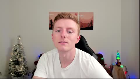 Snapshot of richiewest chatting on December 10, 2:13 am Richie online show from December 10, 2:13 am