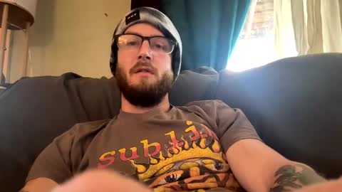 ricracks11 online show from March 14, 4:03 pm