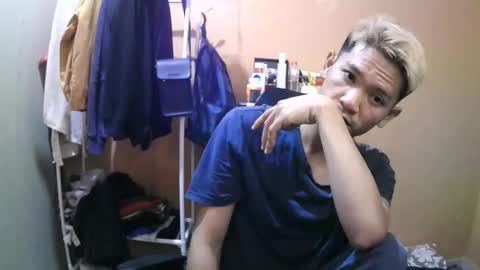 riiichie12 online show from November 16, 3:14 pm