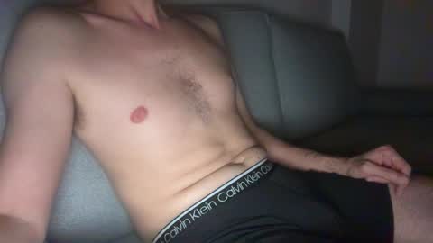 rlggggn42 online show from March 8, 3:38 pm