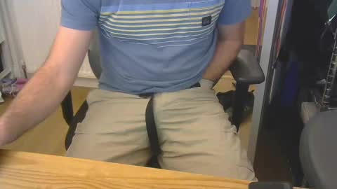 Snapshot of rob3616 chatting on March 4, 10:27 pm rob3616 online show from March 4, 10:27 pm