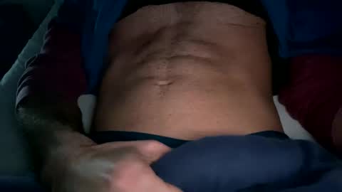 Snapshot of robbertoss chatting on February 8, 11:24 pm All4you online show from February 8, 11:24 pm