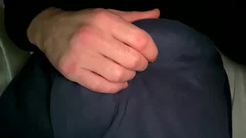 Snapshot of robbertoss chatting on February 17, 1:31 pm All4you online show from February 17, 1:31 pm