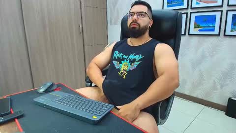 Robby online show from February 10, 12:26 am