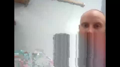 robertd5094 online show from February 18, 3:21 am