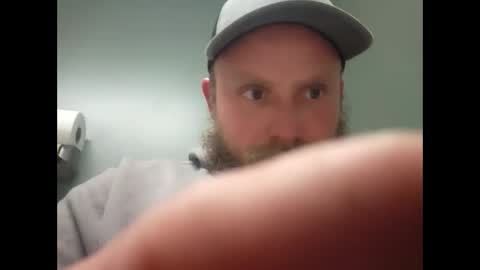 robertd5094 online show from January 16, 1:14 pm