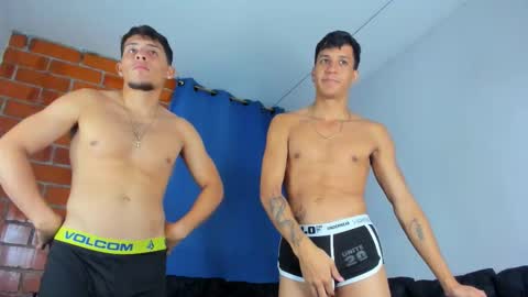 Robert Miller And Mael Thompson  online show from December 3, 5:24 am