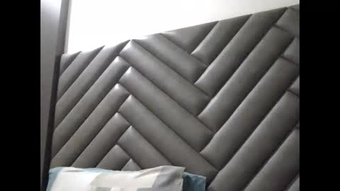 Robertsalia online show from December 3, 6:47 pm