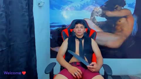 Robin online show from December 2, 12:27 pm