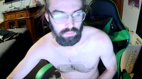 Snapshot of robmaster98 chatting on October 30, 9:38 pm SissySlutRacheal online show from October 30, 9:38 pm