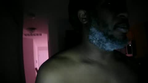 Snapshot of robo_cox chatting on December 18, 3:22 pm BBC America online show from December 18, 3:22 pm