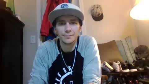 Rob witha 8 online show from February 7, 7:40 am