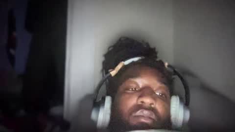 Snapshot of roccityhotboy chatting on September 18, 7:54 am roccityhotboy online show from September 18, 7:54 am