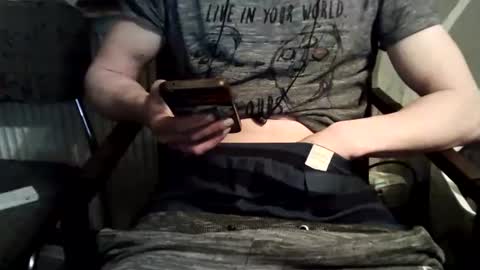 Snapshot of roccki999 chatting on February 8, 3:08 am Nick online show from February 8, 3:08 am