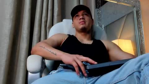 rocco_santos online show from October 26, 3:19 am