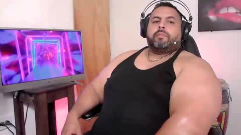 Snapshot of rodrixxx54 chatting on January 14, 3:22 am rodrixxx54 online show from January 14, 3:22 am