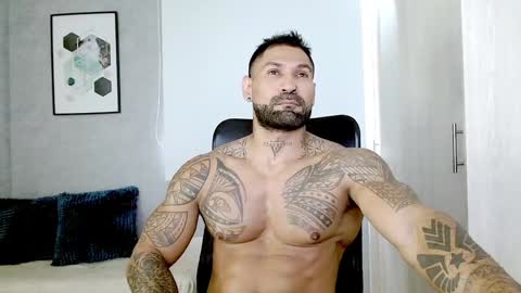 Snapshot of rogers_p chatting on January 20, 3:07 pm Rogers online show from January 20, 3:07 pm