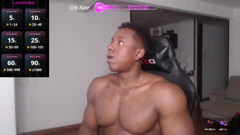 Snapshot of rogger_physique chatting on January 21, 2:33 am Rogger online show from January 21, 2:33 am