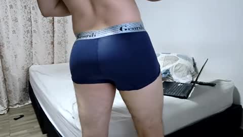 roko9629 online show from June 17, 1:40 am