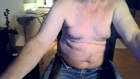 rolandloser1000 online show from January 17, 10:05 pm