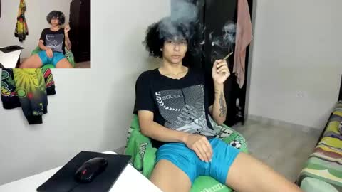 rolling_05 online show from May 5, 6:37 am