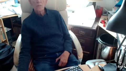 rolydawe online show from October 7, 10:08 am