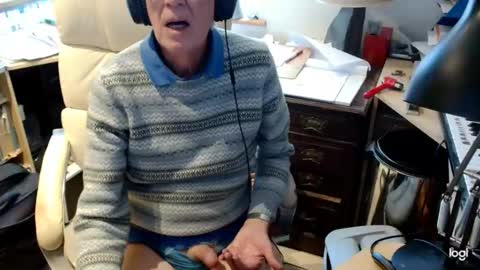 rolydawe online show from October 3, 11:04 am