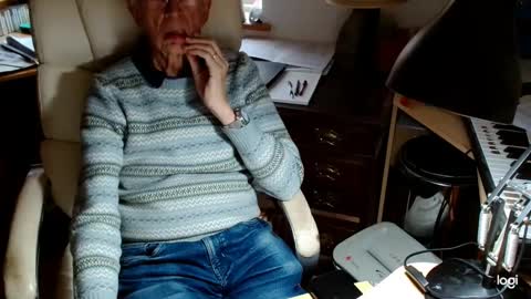 rolydawe online show from October 17, 10:08 am