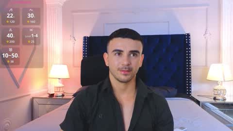 Snapshot of roman_chase chatting on October 20, 11:58 am   online show from October 20, 11:58 am
