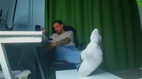 romaniamaster1 online show from March 14, 9:05 am