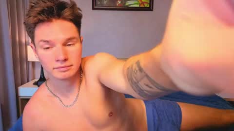 Romeo online show from May 25, 1:45 am
