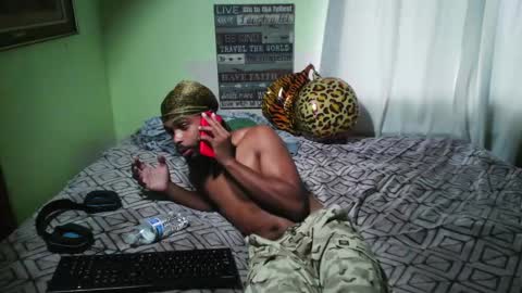 romeotyn online show from September 25, 6:51 pm