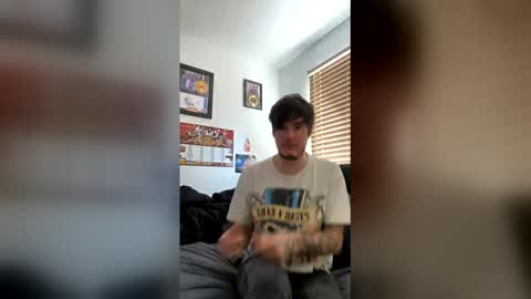 ross158609 online show from May 31, 5:01 pm