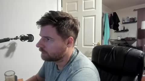 Rostungur online show from February 22, 8:15 pm