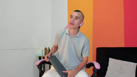 Rowan online show from April 25, 7:11 pm
