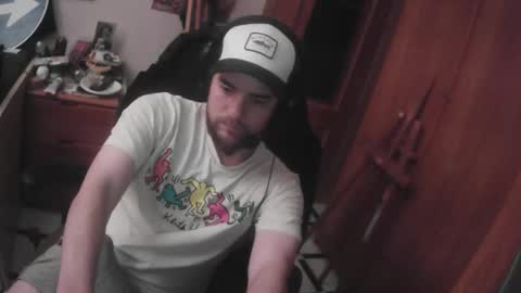 royer04 online show from January 17, 10:44 pm